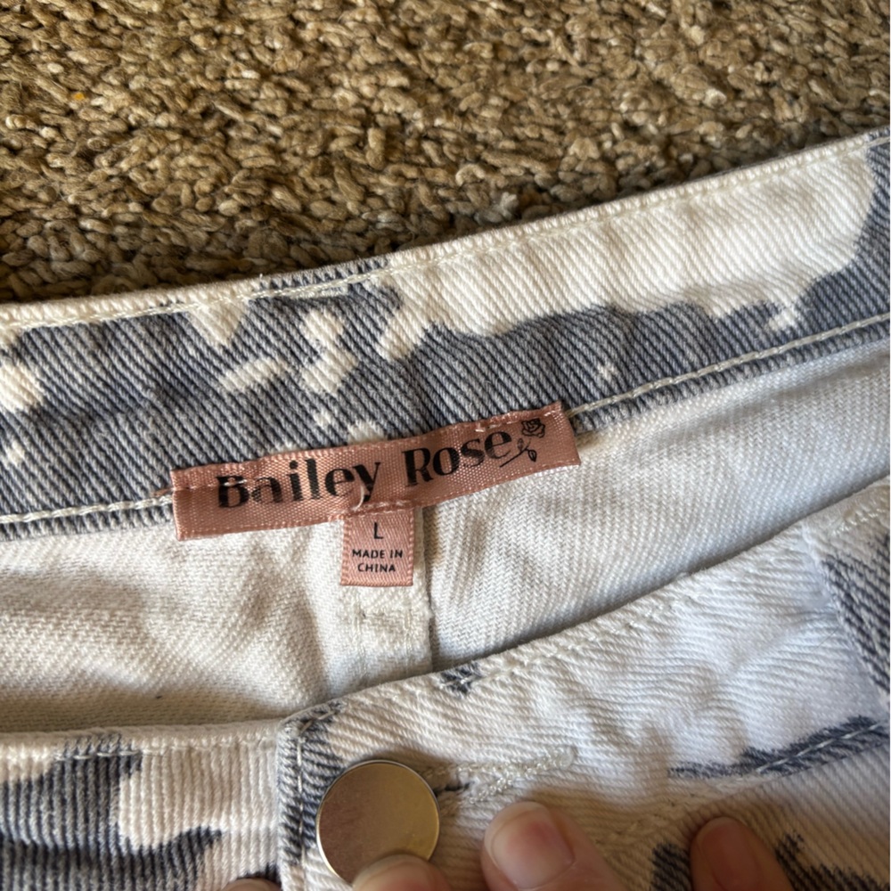 Bailey Rose Cowprint Pants - Picture 4 of 4